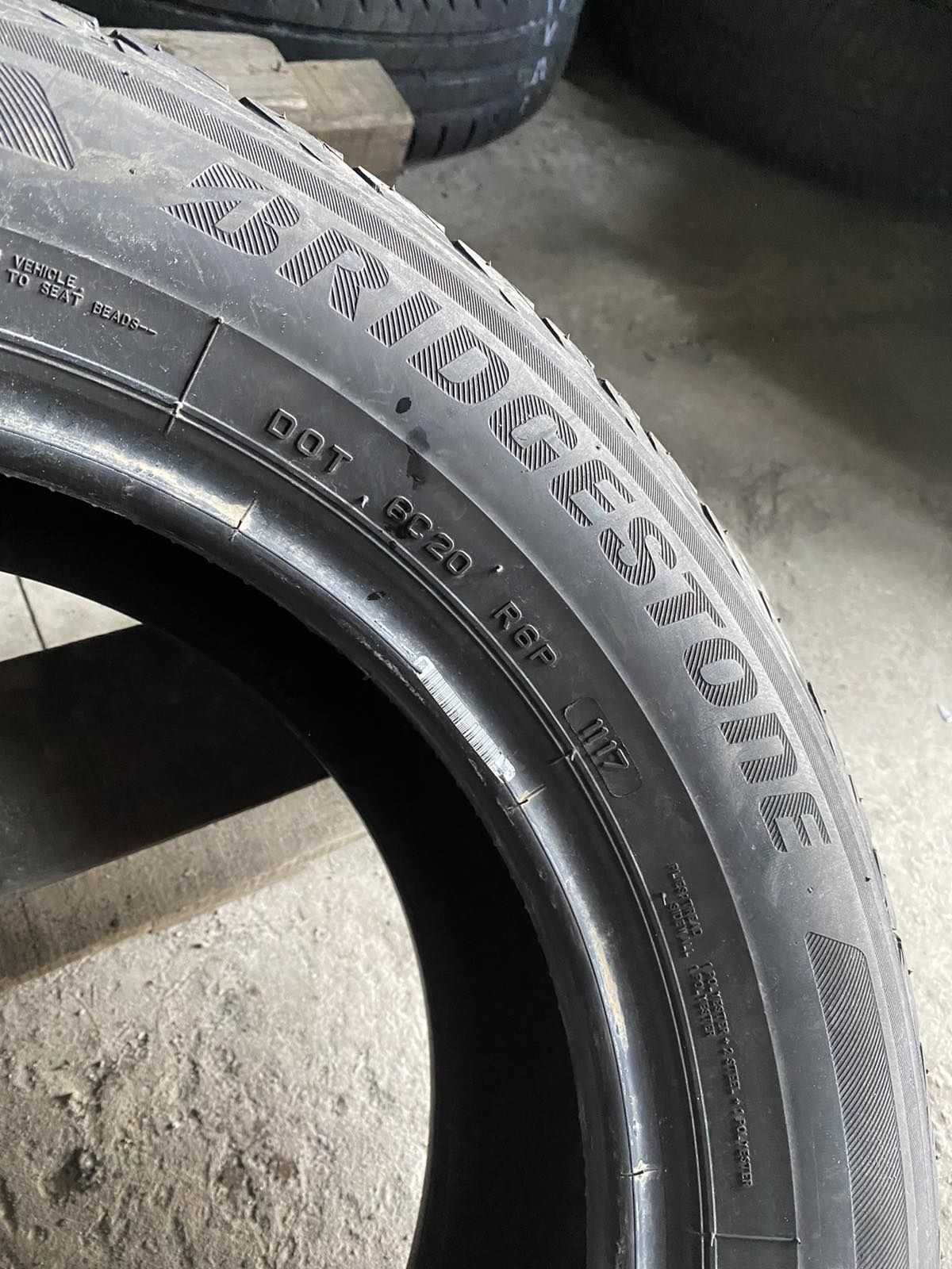 205.60.16 Bridgestone 2шт лето БУ склад шины резина из Европы 60 R16