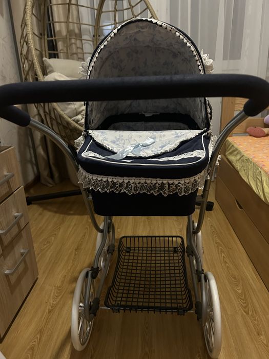 Коляска для кукол, высокая