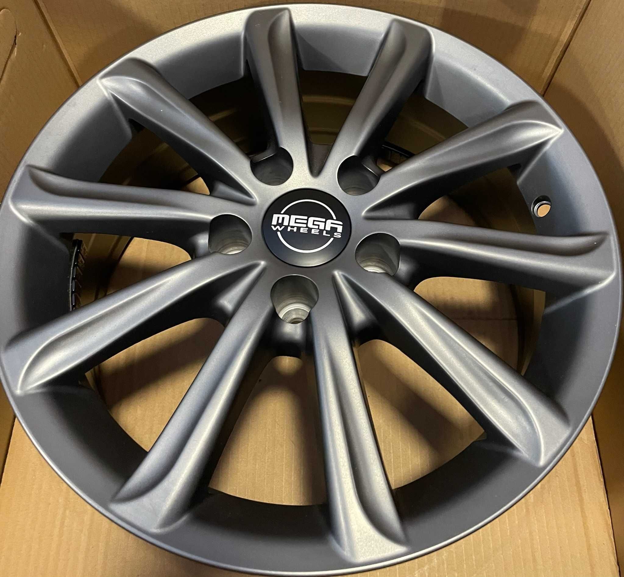 4x Felgi Alu Mega Wheels Virgo Dark 6.5x16 ET22 66.6 5x112 / 5076 BMW