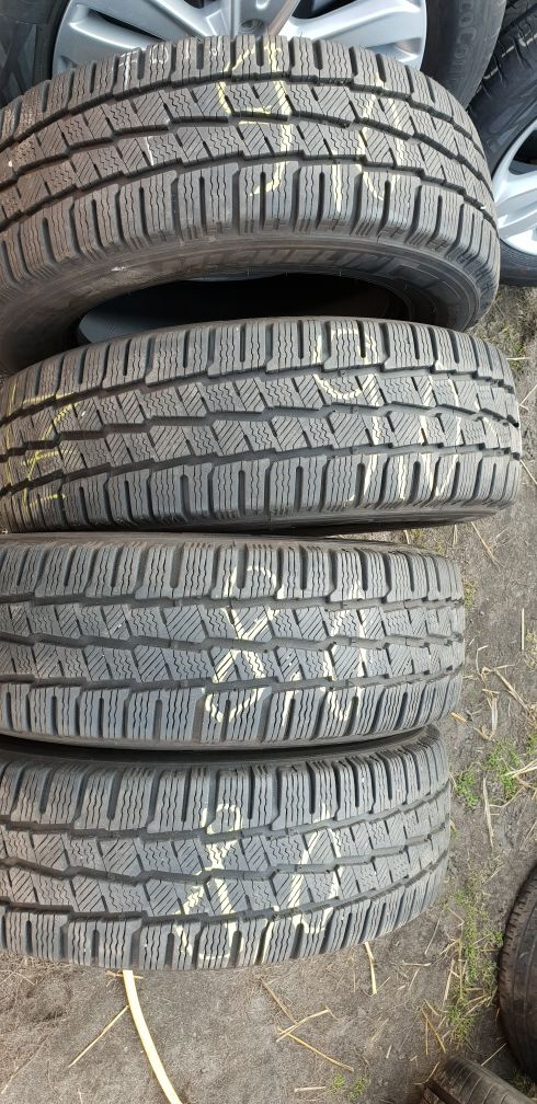 Opony zimowe Michelin 215/65r16c komplet 9mm+Gratis