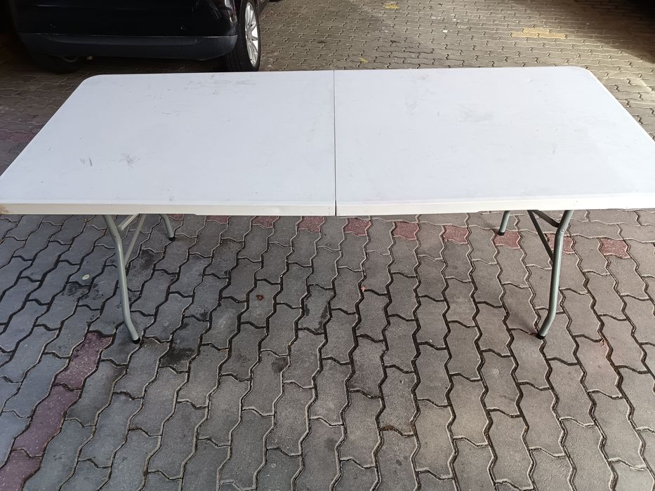 Mesa grande plástica