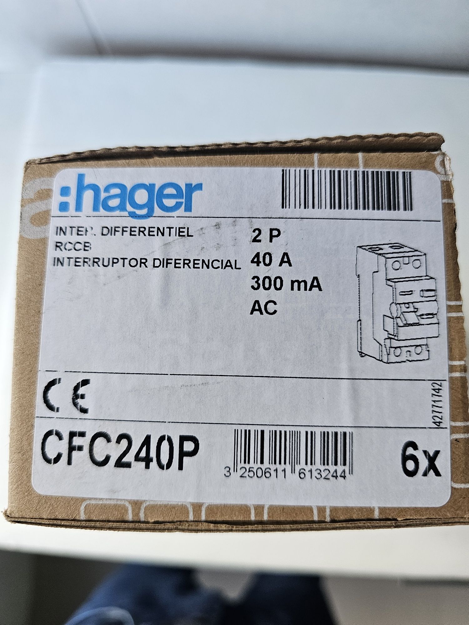 Caixa 6 Unidades Diferencial 2P 300MA AC HAGER 40A