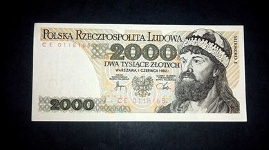 Banknot PRL 2000 zł 1982 CE st. 2