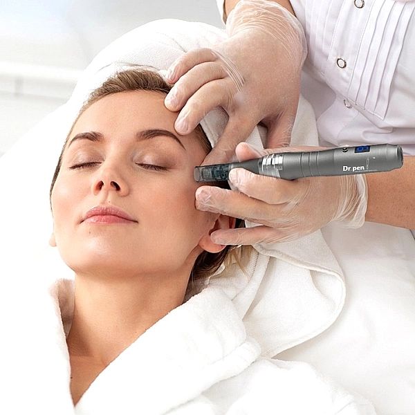 Bezprzewodowy Profesjonalny Derma Pen Mezoterapia Mikroigłowa + 20 Kar
