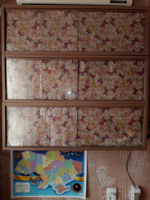 Продам книжные полки б.у.