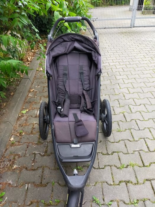 Thule Urban Glide 2 Black on black