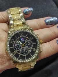 Zegarek damski biżuteryjny na prezent