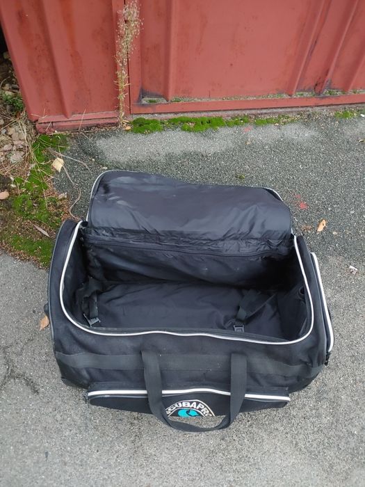 Сумка валіза чемодан на колесах SCUBAPRO 70 cm гиперкрепкая 777 грн .