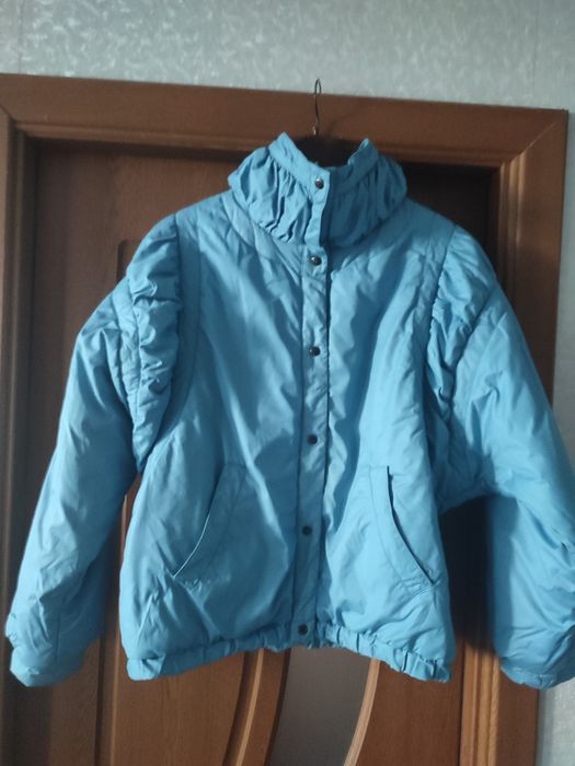 Продаю 2 зимние куртки.46и50р