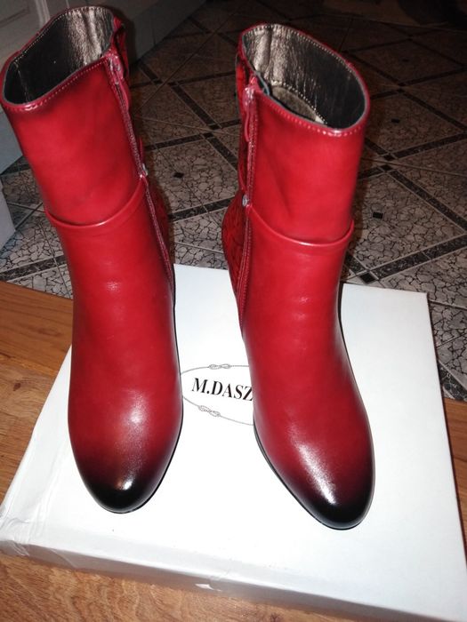 Daszyński-botki na słupku. R. 39 Nowe