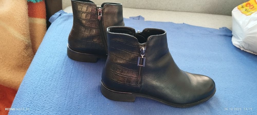 Półbuty czarne rozmiar 38