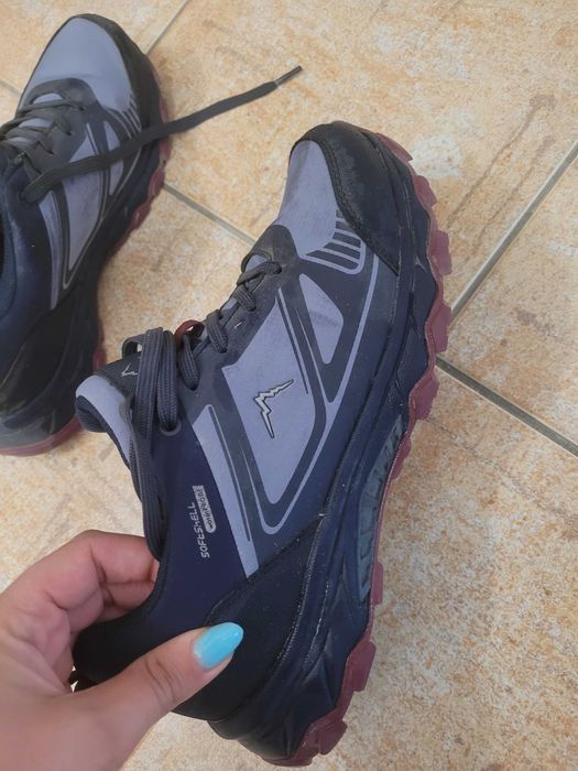 Buty trekkingowe damskie