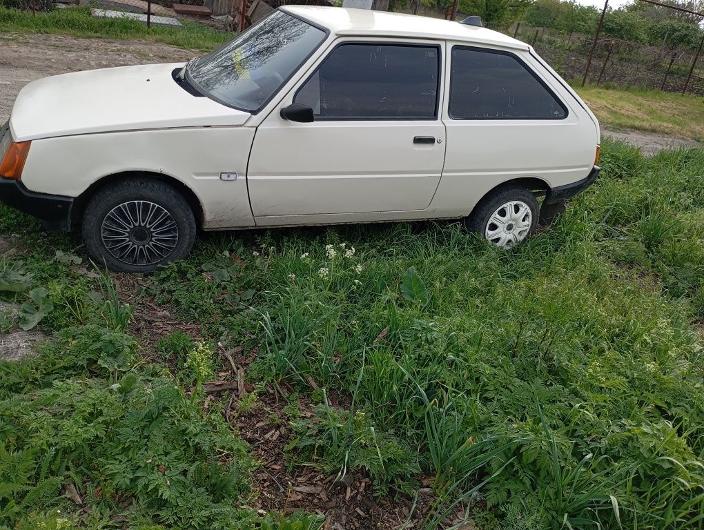 Продам таврію в хорошому стані або обміняю на мото