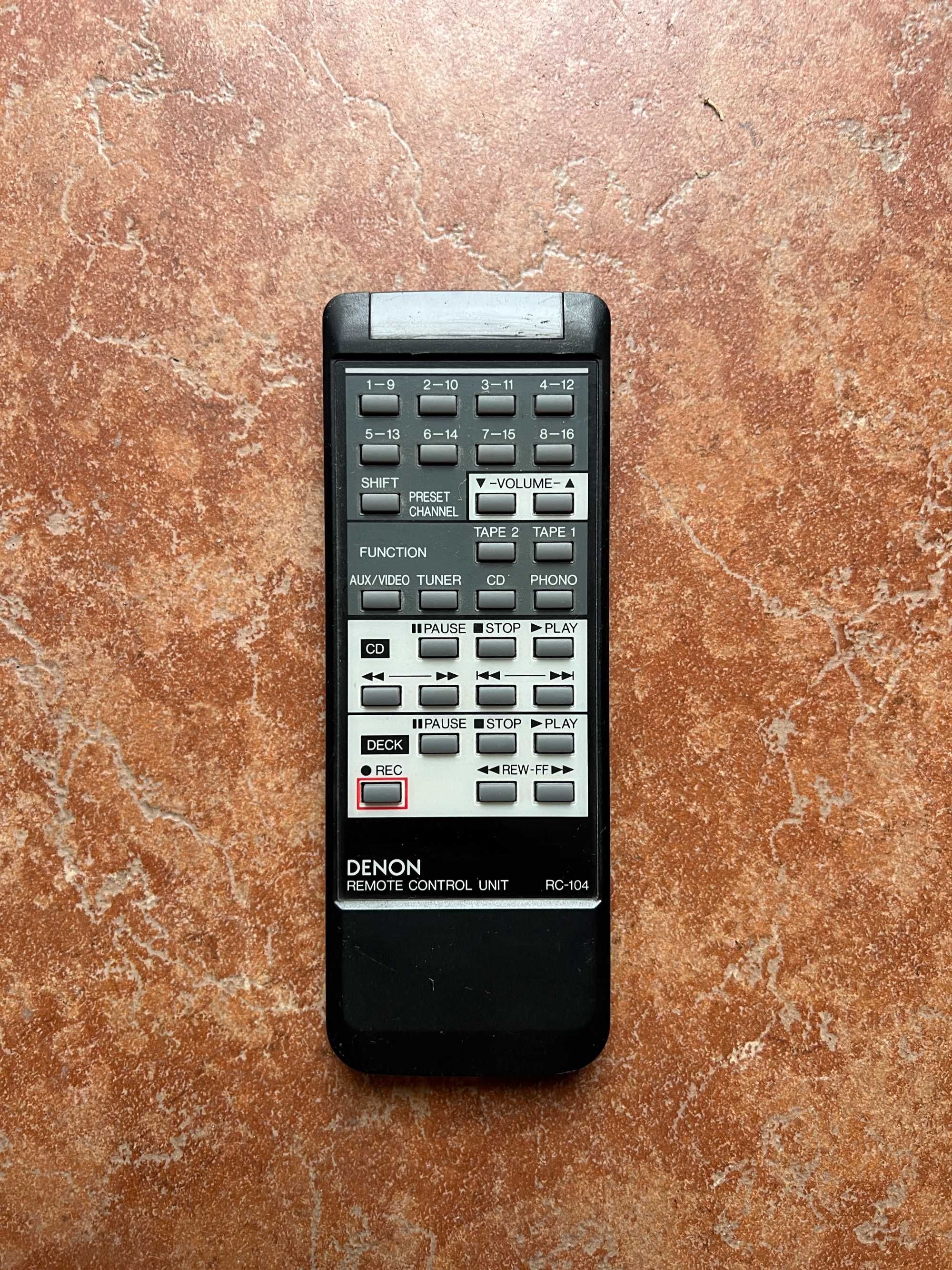 Pilot Denon RC-104 Audio Room