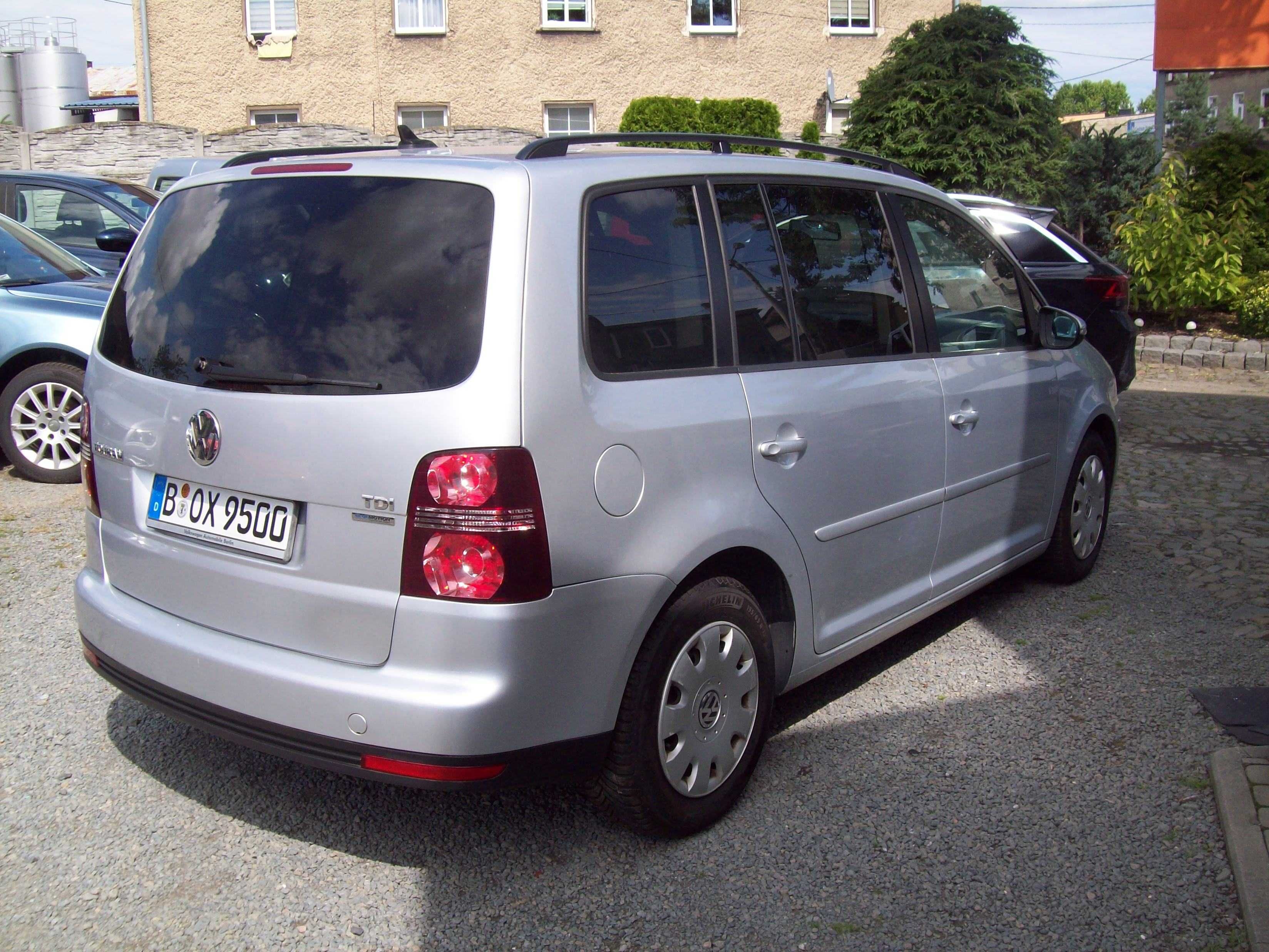 VW TOURAN 1,9 TDI/stan b.dobry/klimatronik