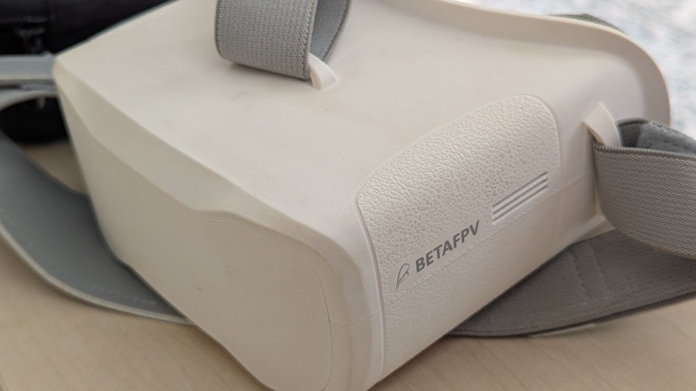 Дрон betafpv meteor 65 TBS Crossfire + окуляри betafpv vr02 + аксесуа