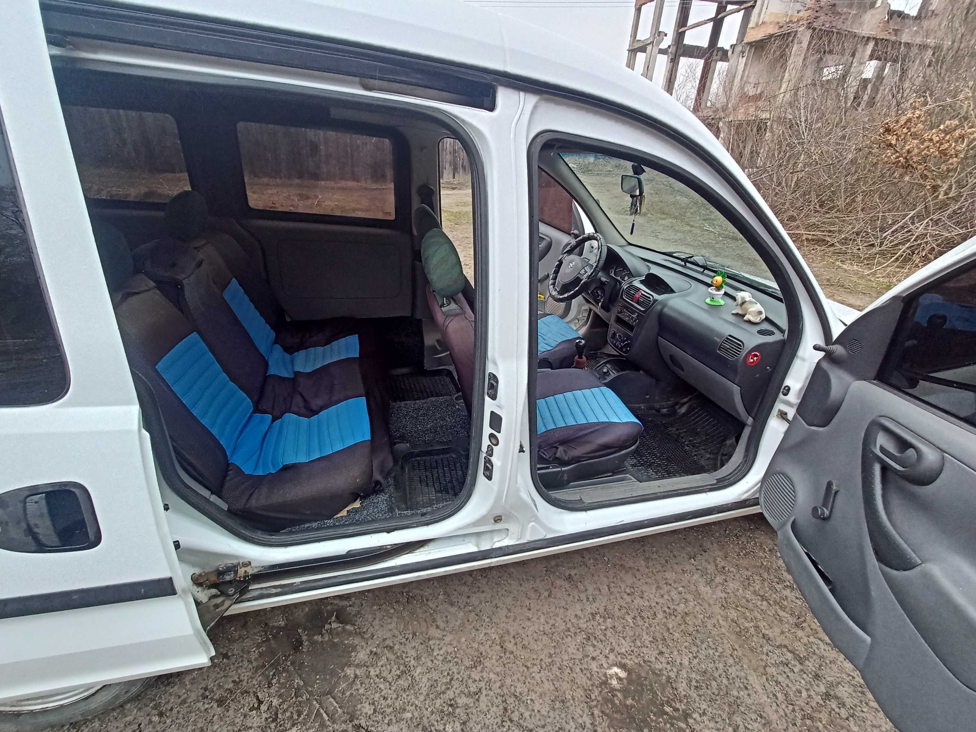 Продам авто Opel Combo