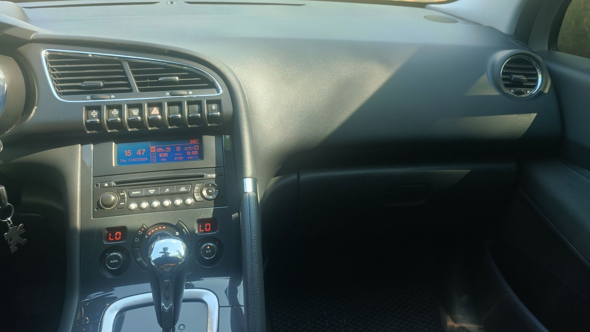 Peugeot 3008 1.6 disel 2011 рік