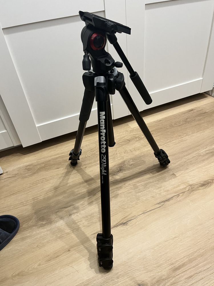 Statyw Manfrotto 290 Light + głowica Befree Live MK290LTA3-V