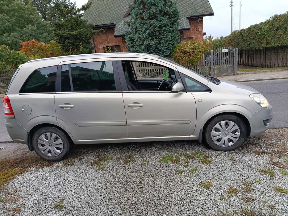 Sliczna i Zdrowa Zafira 7 osobowa 1,8 pb Automat 2010rok TANIO