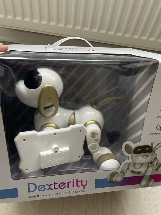 Собака робот игрушка на пульте