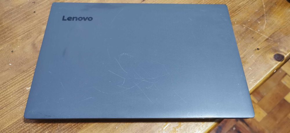 Lenovo V130-15IGM
