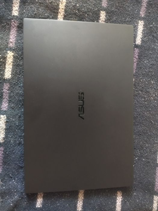 Продам ноутбук Asus Expert Book