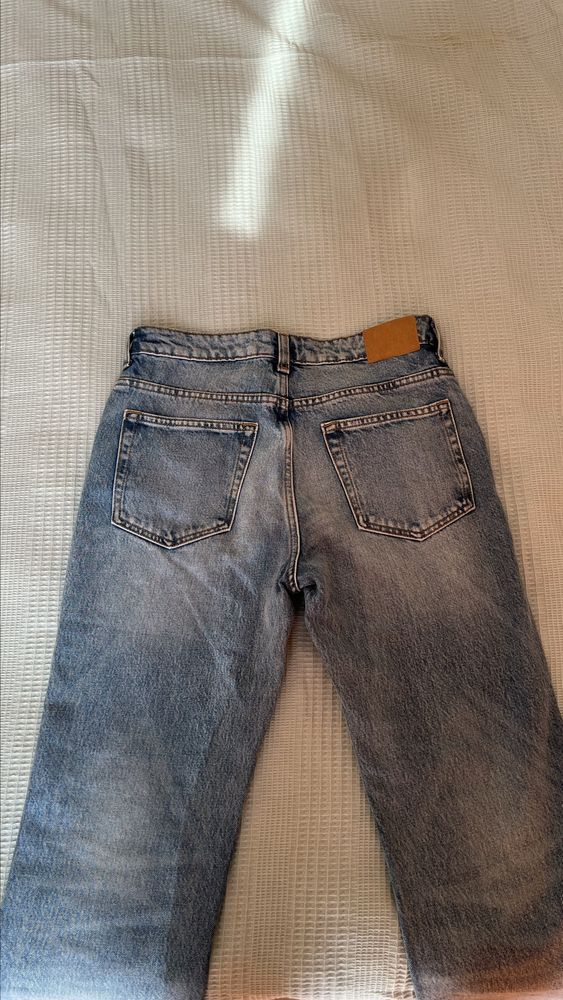 Стильні джинси ZARA з низькою посадкою