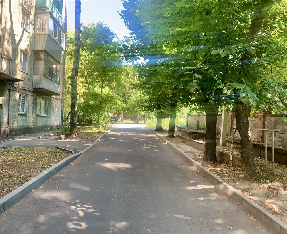 Продам 2 кім квартиру пр. Богдана Хмельницького
