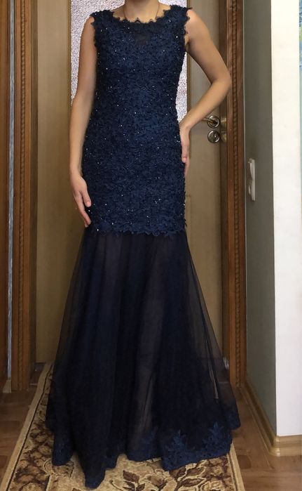 Плаття вечірнє