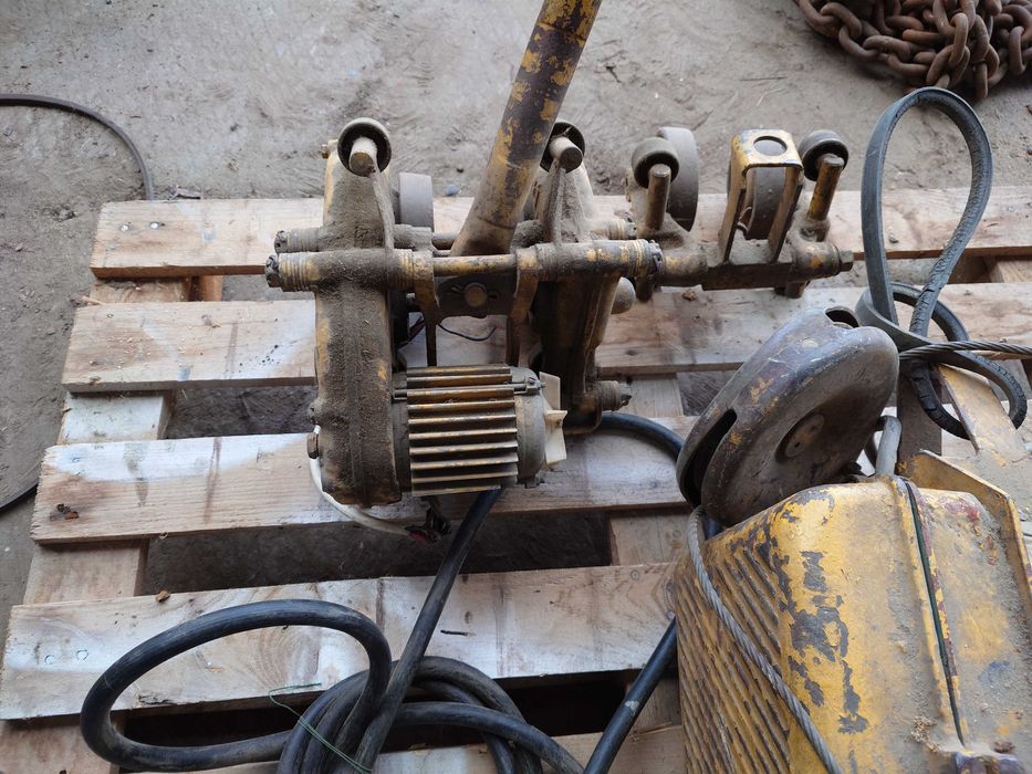 Тельфер електричний ТЕ100, 1т