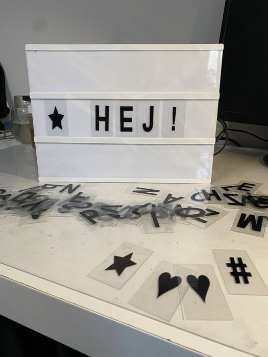 Tablica ekran podświetlana z literami