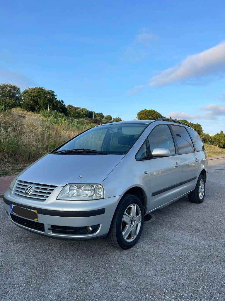 VW Sharan 1.9TDI 115CV 7 lugares