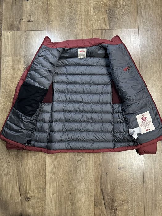 Куртка пуховик fjallraven (торг)