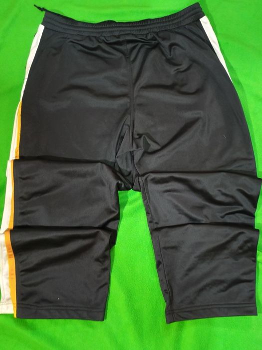 Шатни на закльопках від фірми Puma