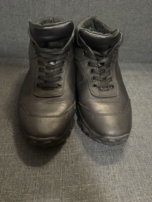 Чоловічі шкірянні зимові ботинки  41 розміру
