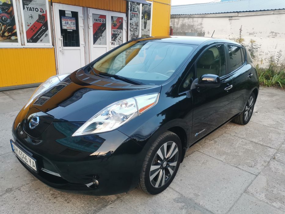 Продам Nissan leaf 2015рік