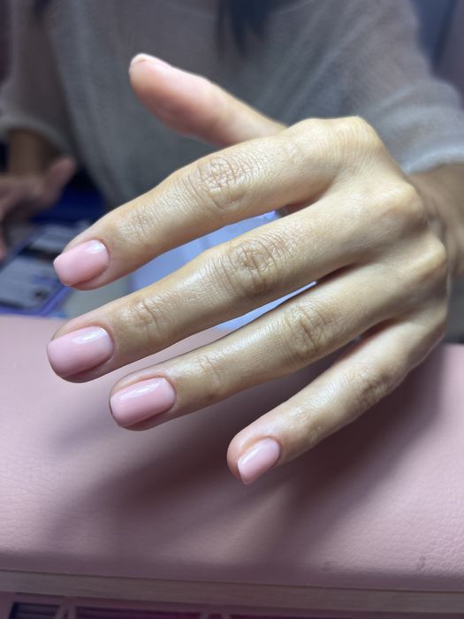 Манікюр/педикюр Новобіличі Академ Салон 600 грн