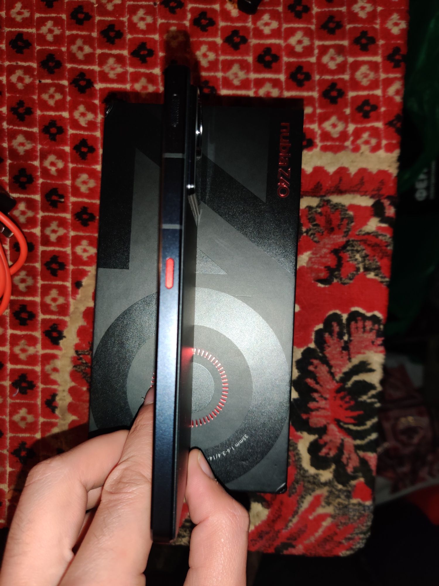 Nubia z40s Pro Black 8/256Gb Snapdragon 8+ Gen 1