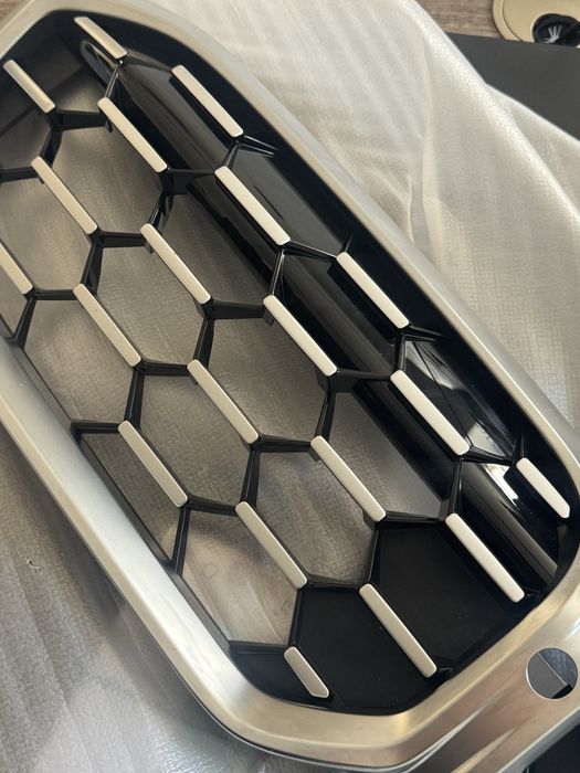 Решітка радіатору ноздрі BMW g20 m340 lci