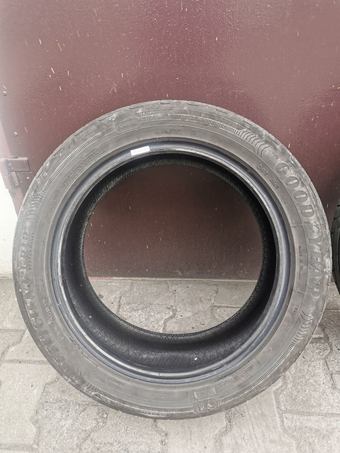 Opony 225/ 50 /17 goodyear letnie