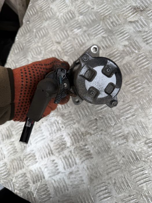 Стартер Toyota Corolla 150 1.6i, 1.8i,Toyota Avensis t270 1.8i, 2.0i