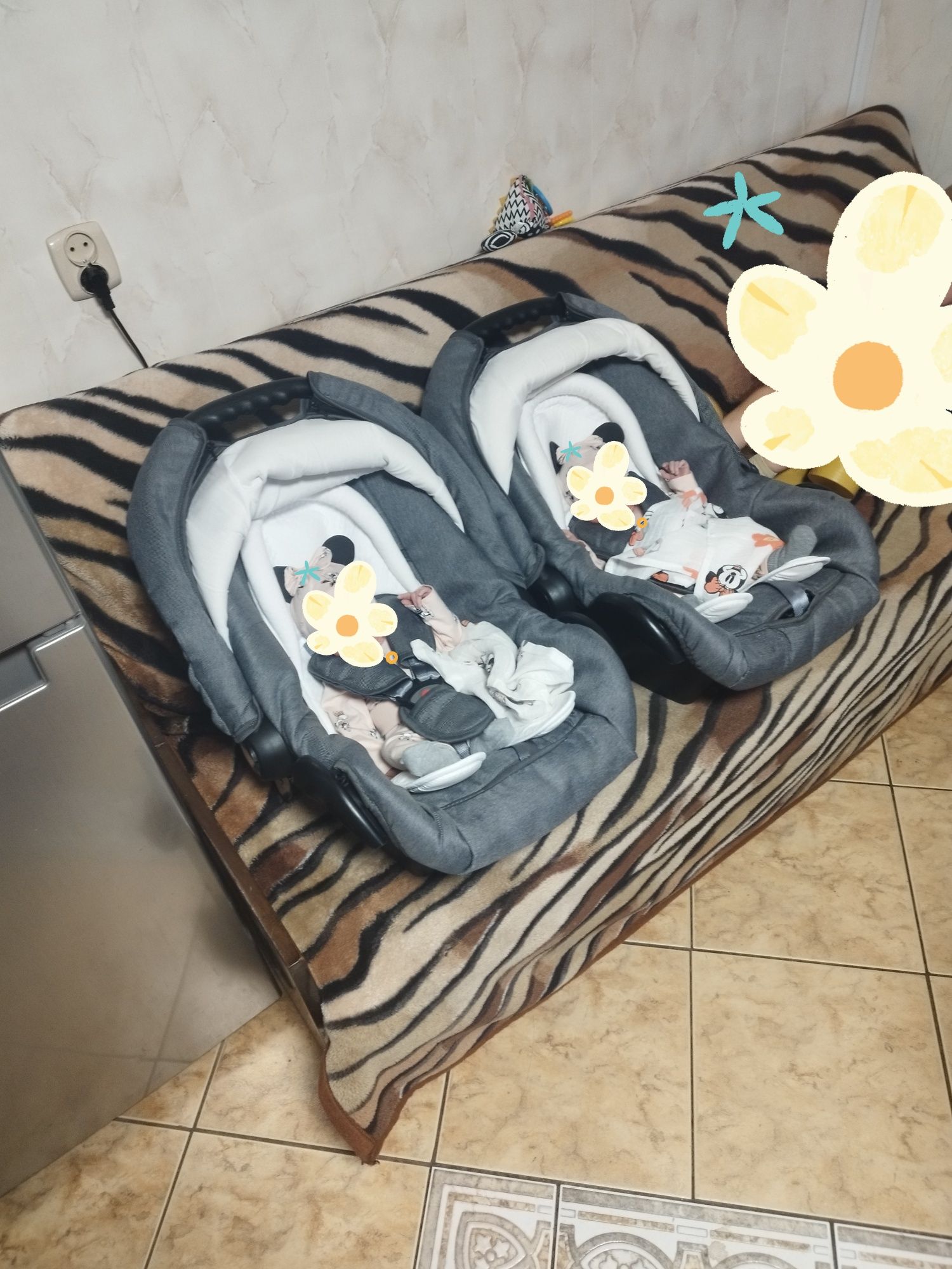 Sprzedam wózek bliźniaczy 3w1