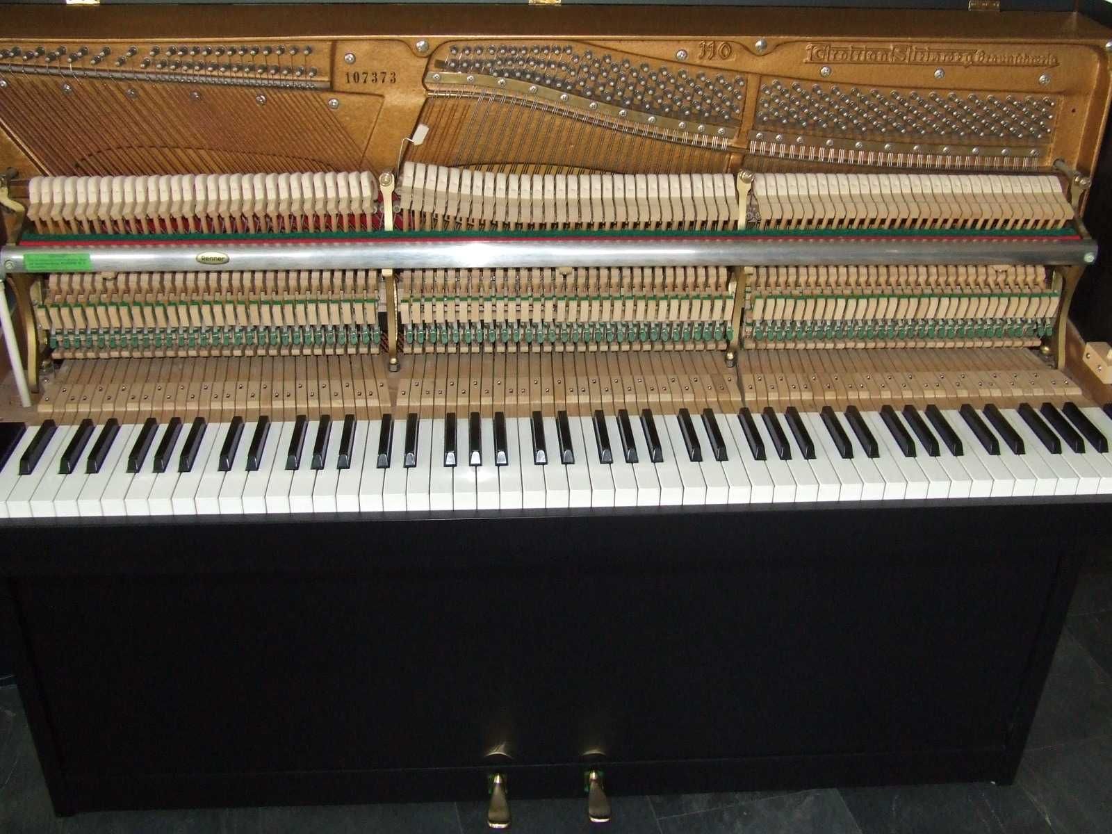 Pianino Grotrian Steinweg mod 110, czarne