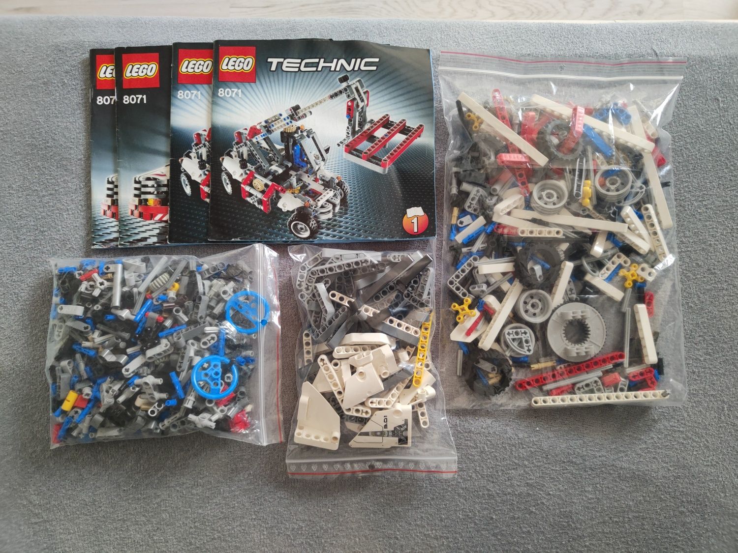 LEGO technic 8071 + bardzo dużo  części