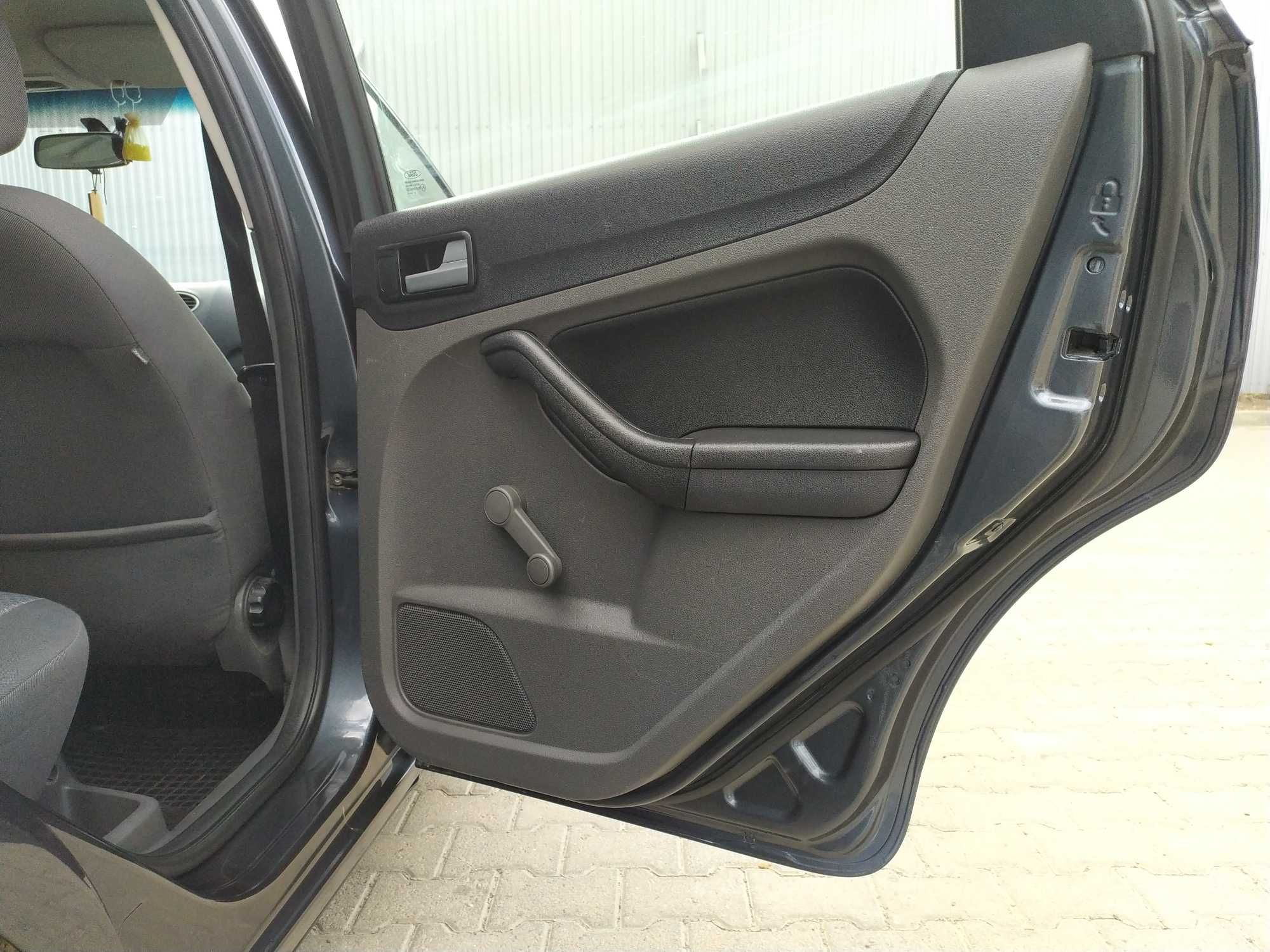 Продам економічне авто в хорошому стані