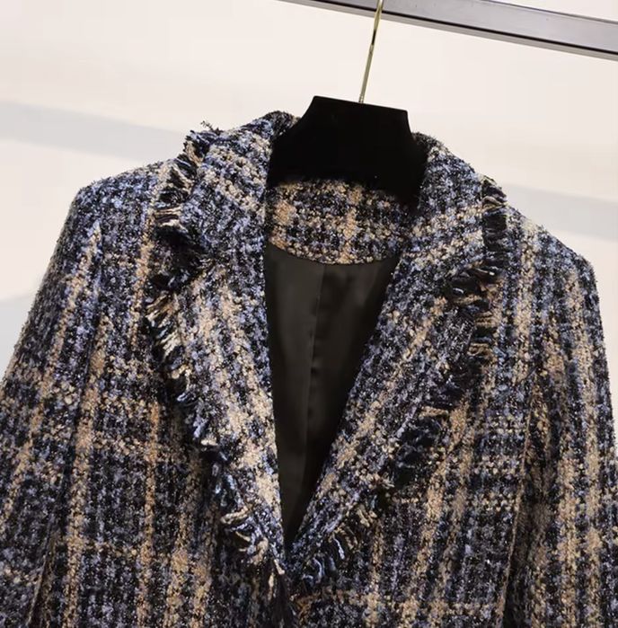 Твидовый жакет.