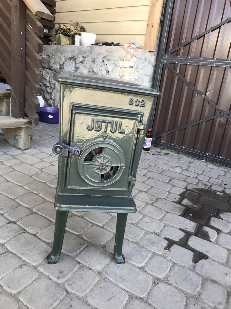 Чугунная печь камин буржуйка Jotul 602 ( Норвегия)