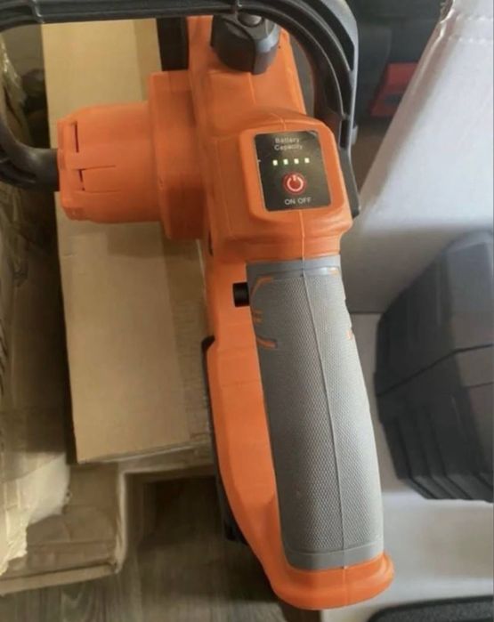 Аккумуляторная цепная пила Husqvarna 330i | 36V | 6.0 A/h