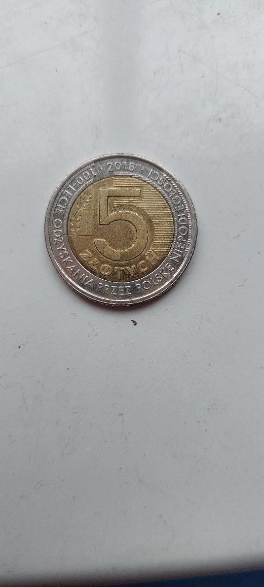Moneta pięć złotych